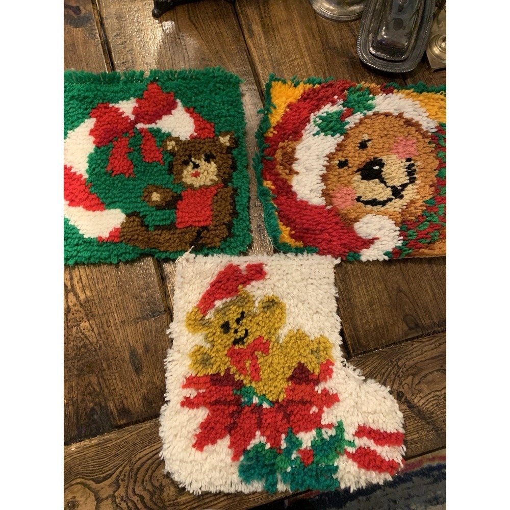Adorable Vintage Christmas Latch Hook Set Of 3 Wall Hanging Bears 12x12" Shag